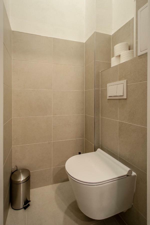 פראג Ruterra Apartments By Cathedral מראה חיצוני תמונה