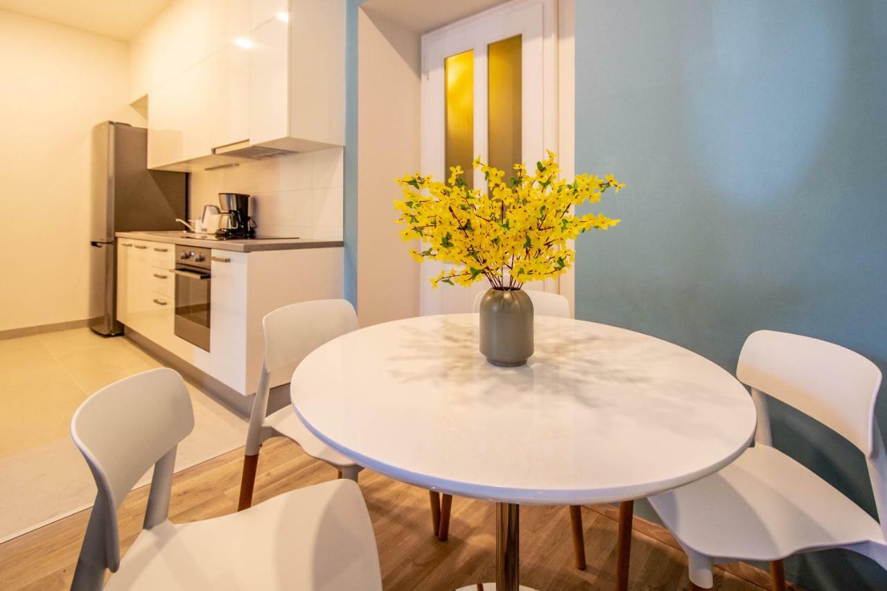 פראג Ruterra Apartments By Cathedral מראה חיצוני תמונה